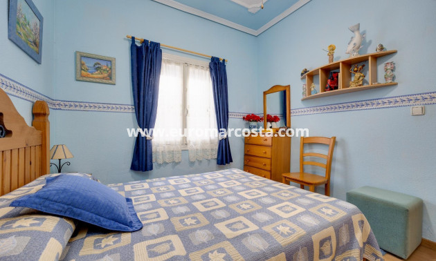 Sale - Bungalow - Torrevieja - TORREVIEJA