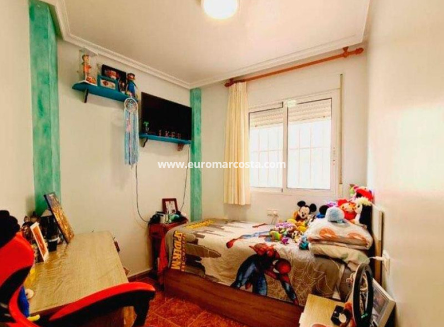 Sale - Penthouse - Torrevieja - TORREVIEJA