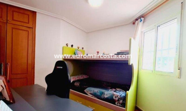Sale - Penthouse - Torrevieja - TORREVIEJA