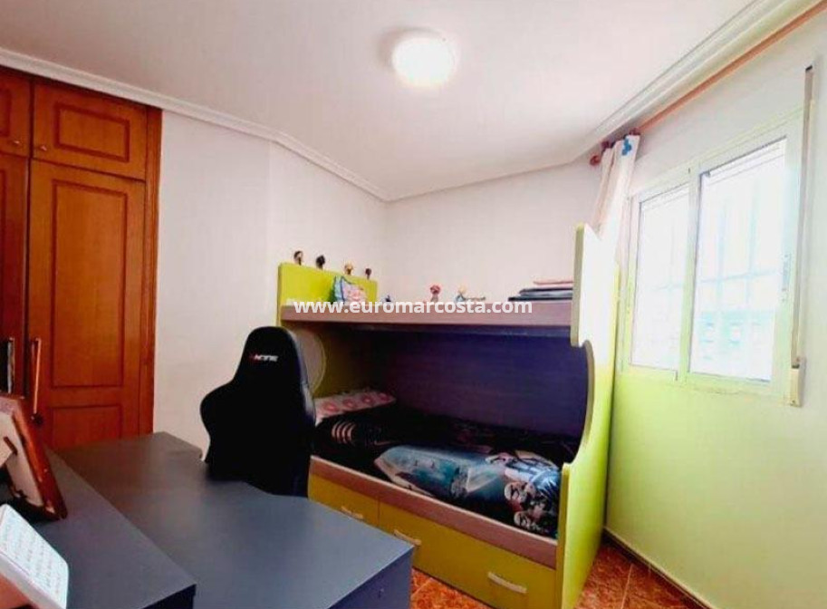 Sale - Penthouse - Torrevieja - TORREVIEJA