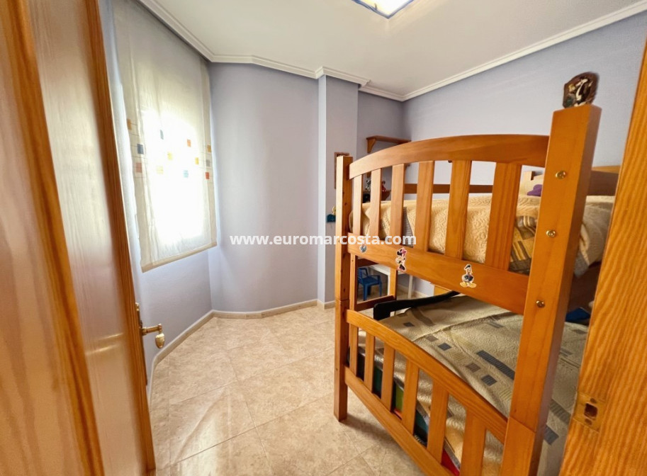 Venta - Apartamento / piso - Guardamar del Segura