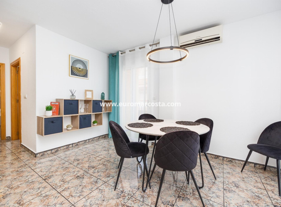 Sale - Apartment / flat - Torrevieja - TORREVIEJA