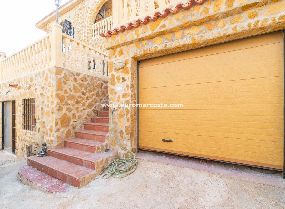 Venta - Villa - Torrevieja - TORREVIEJA