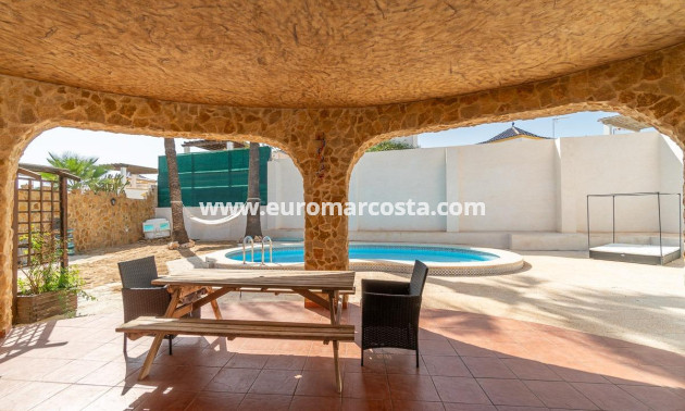 Venta - Villa - Torrevieja - TORREVIEJA