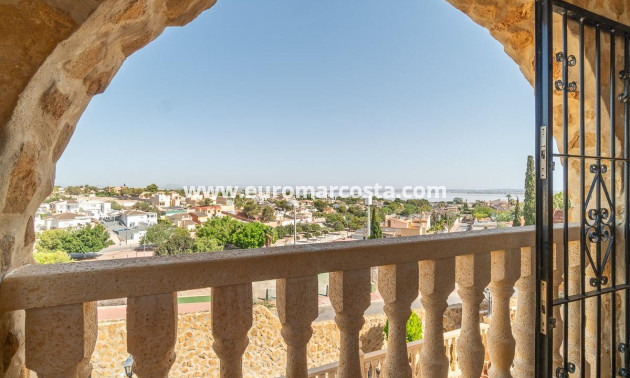 Venta - Villa - Torrevieja - TORREVIEJA