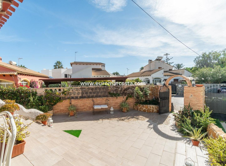 Venta - Villa - Orihuela Costa