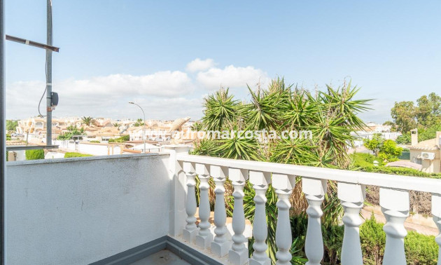 Sale - Villa - Orihuela Costa