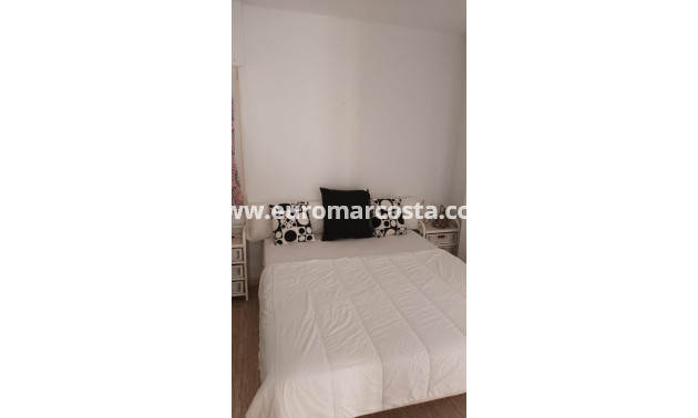 Sale - Apartment / flat - Orihuela Costa