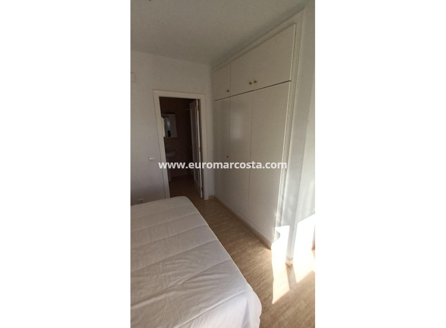 Sale - Apartment / flat - Orihuela Costa