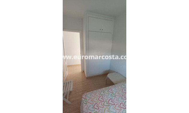 Sale - Apartment / flat - Orihuela Costa