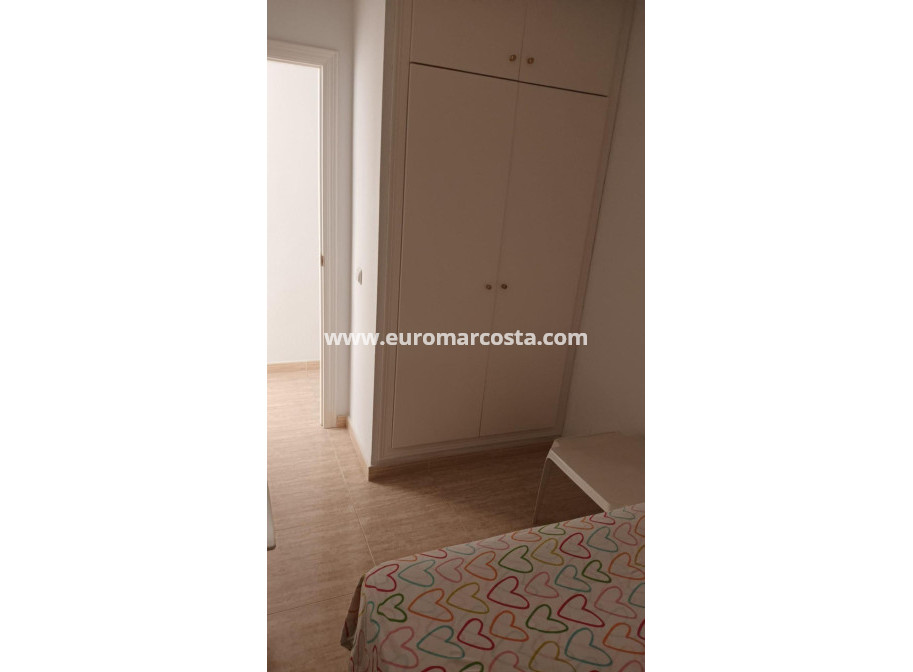 Sale - Apartment / flat - Orihuela Costa