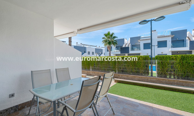 Sale - Apartment / flat - Pilar de la Horadada