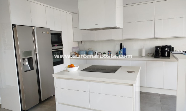 Sale - Villa - Orihuela Costa - Los Dolses