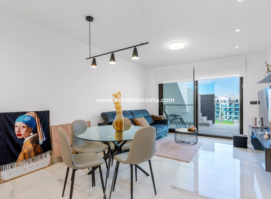 Sale - Apartment / flat - Guardamar del Segura - El Raso