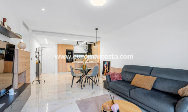 Sale - Apartment / flat - Guardamar del Segura - El Raso