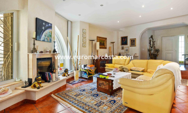 Sale - Villa - Orihuela Costa