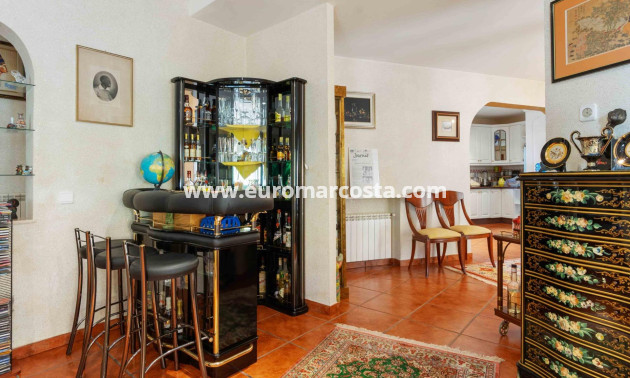 Sale - Villa - Orihuela Costa