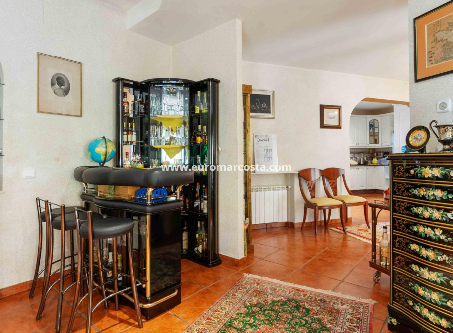 Sale - Villa - Orihuela Costa