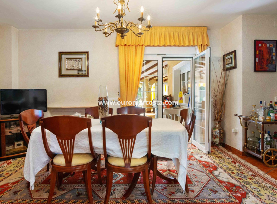 Sale - Villa - Orihuela Costa