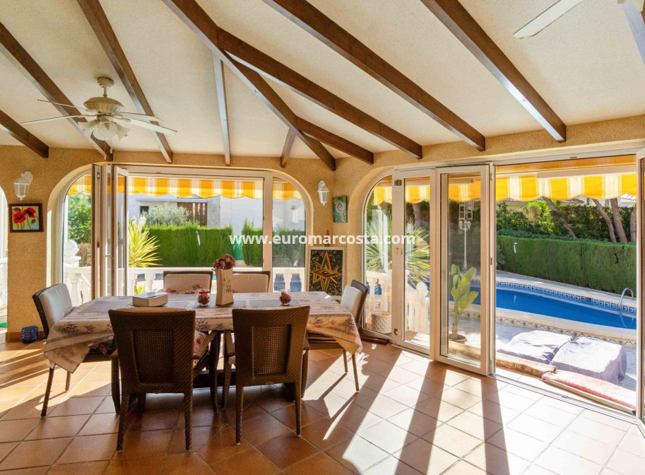 Sale - Villa - Orihuela Costa