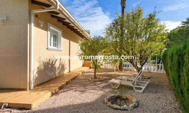 Sale - Villa - Orihuela Costa