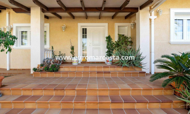 Sale - Villa - Orihuela Costa