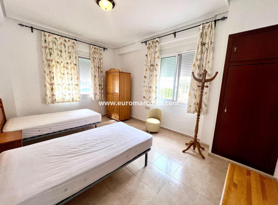 Sale - Apartment / flat - Torrevieja - TORREVIEJA