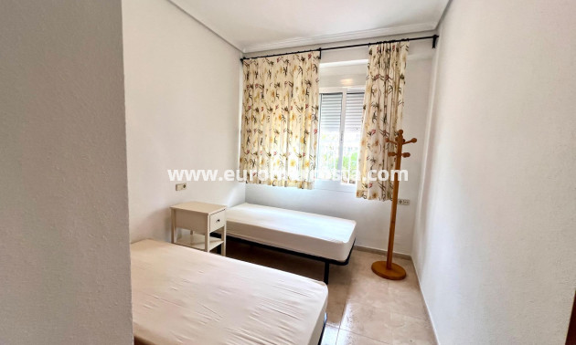 Sale - Apartment / flat - Torrevieja - TORREVIEJA