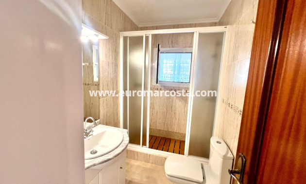 Sale - Apartment / flat - Torrevieja - TORREVIEJA