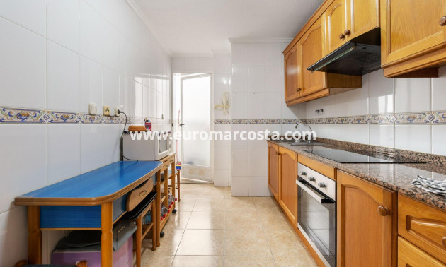 Sale - Apartment / flat - Torrevieja - TORREVIEJA