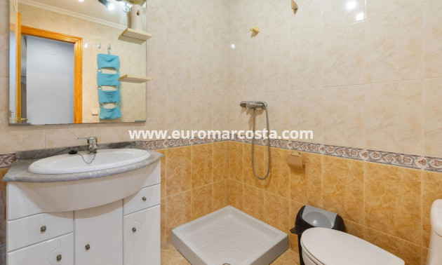 Sale - Apartment / flat - Torrevieja - TORREVIEJA