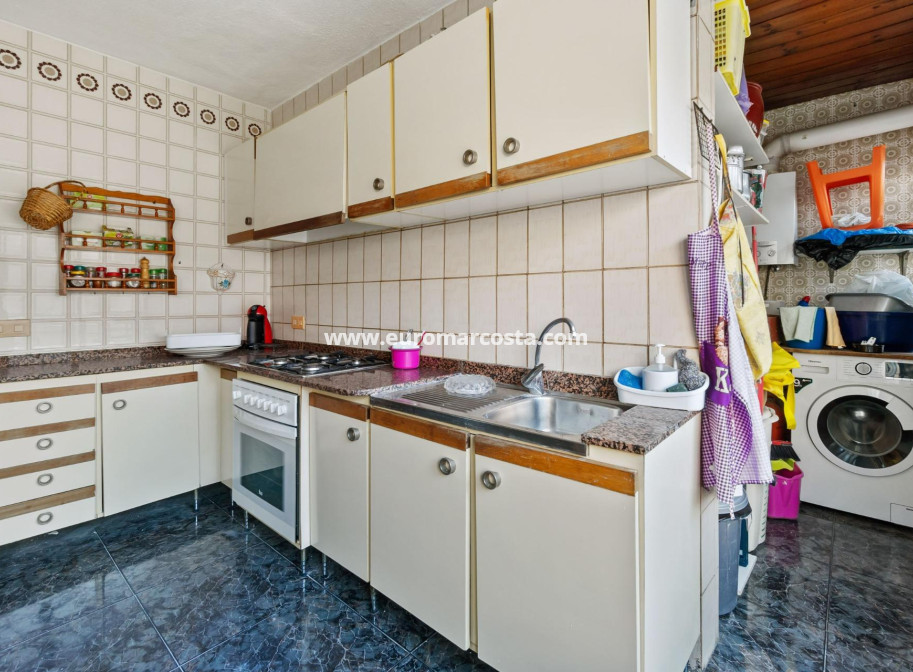 Sale - Apartment / flat - Torrevieja - TORREVIEJA