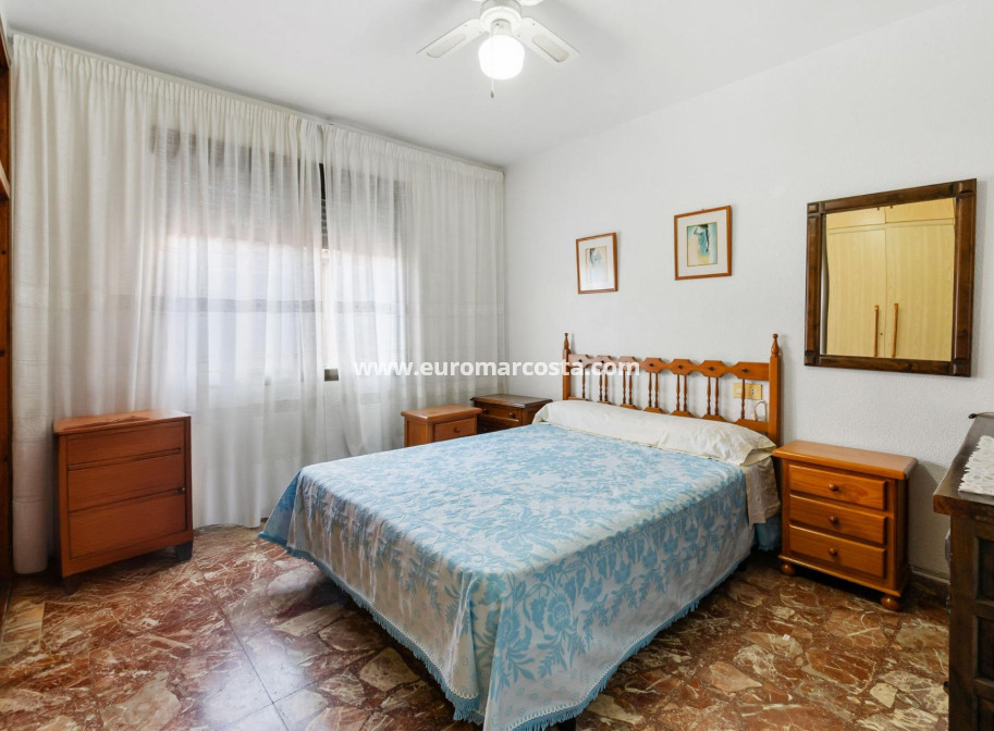 Sale - Apartment / flat - Torrevieja - TORREVIEJA
