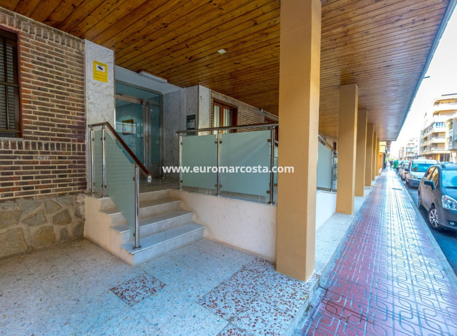 Sale - Apartment / flat - Torrevieja - TORREVIEJA