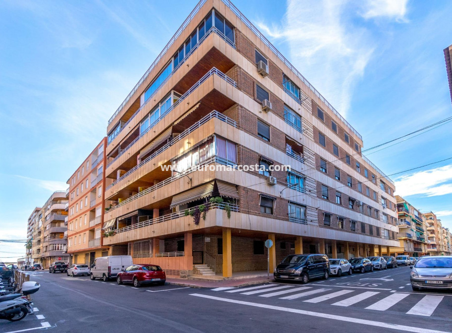 Sale - Apartment / flat - Torrevieja - TORREVIEJA