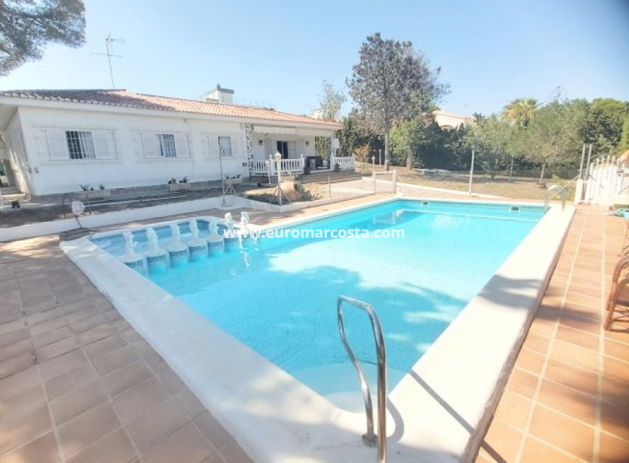 Venta - Villa - Torrevieja - TORREVIEJA