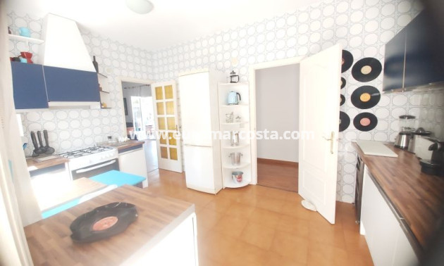 Venta - Villa - Torrevieja - TORREVIEJA