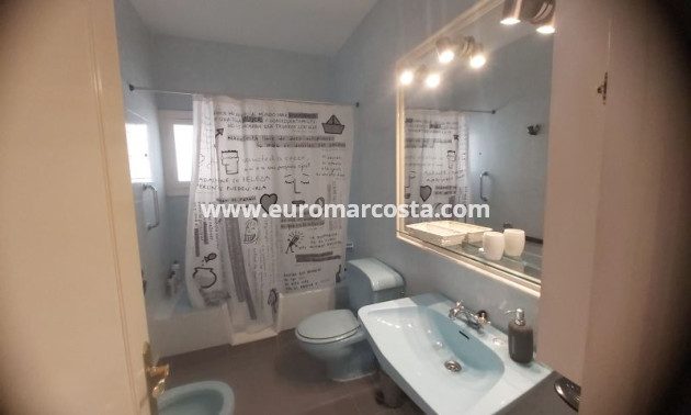 Venta - Villa - Torrevieja - TORREVIEJA