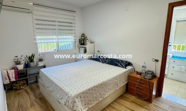 Venta - Villa - Torrevieja - TORREVIEJA