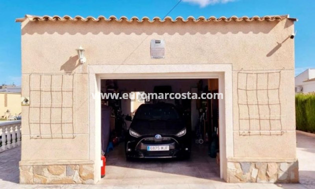 Venta - Villa - Torrevieja - TORREVIEJA