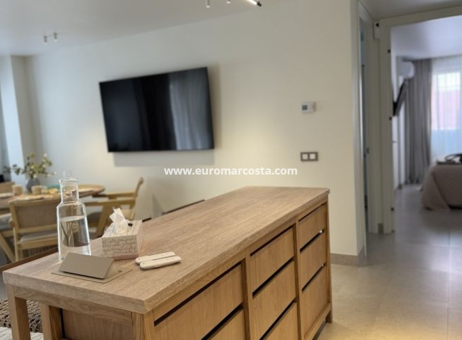 Sale - Apartment / flat - Torrevieja - TORREVIEJA