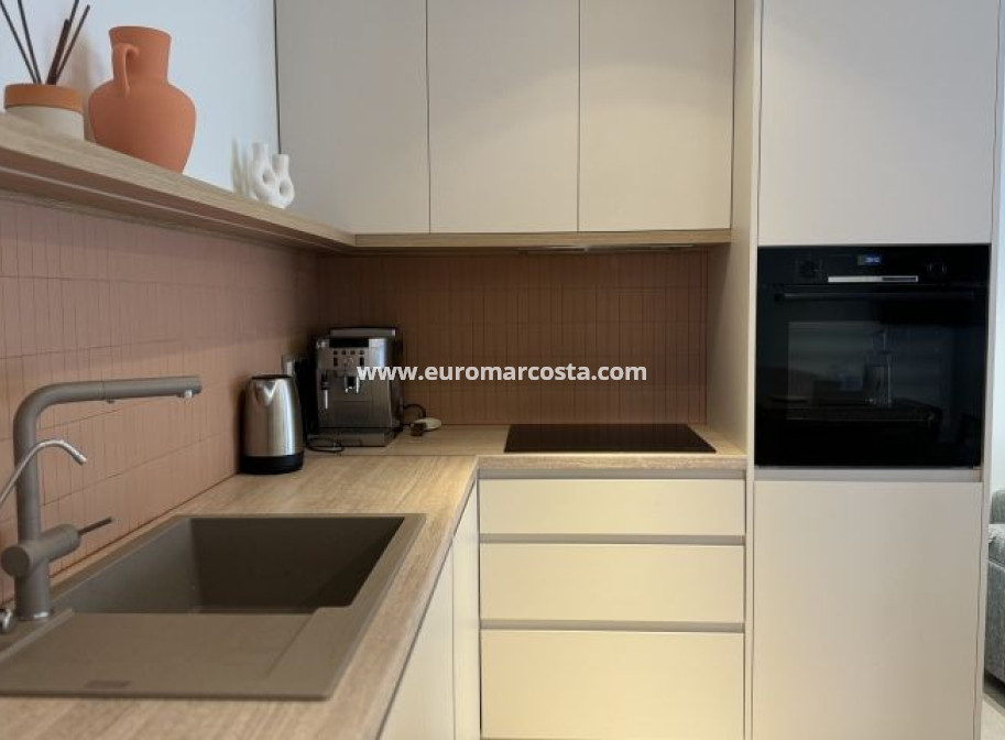 Sale - Apartment / flat - Torrevieja - TORREVIEJA