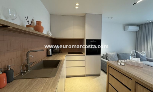 Sale - Apartment / flat - Torrevieja - TORREVIEJA