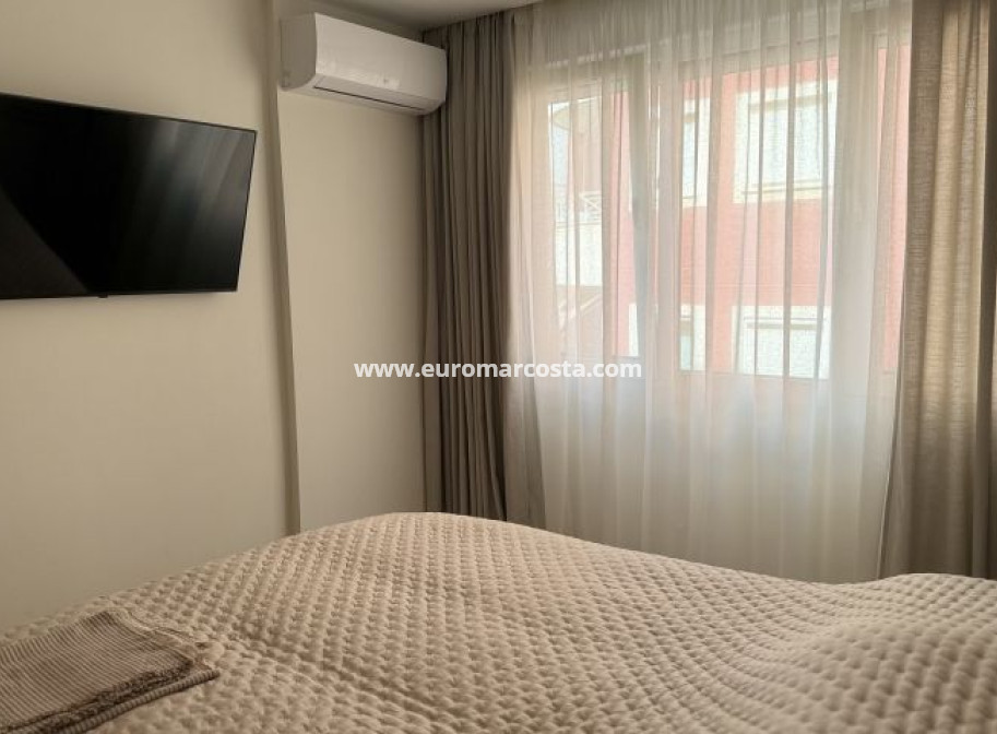 Sale - Apartment / flat - Torrevieja - TORREVIEJA