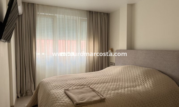 Sale - Apartment / flat - Torrevieja - TORREVIEJA