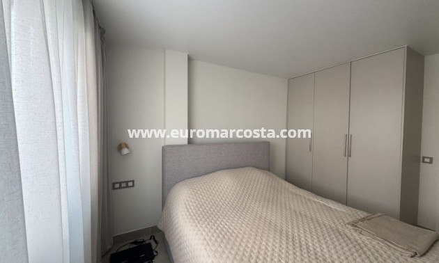 Sale - Apartment / flat - Torrevieja - TORREVIEJA