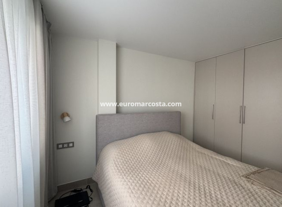 Sale - Apartment / flat - Torrevieja - TORREVIEJA