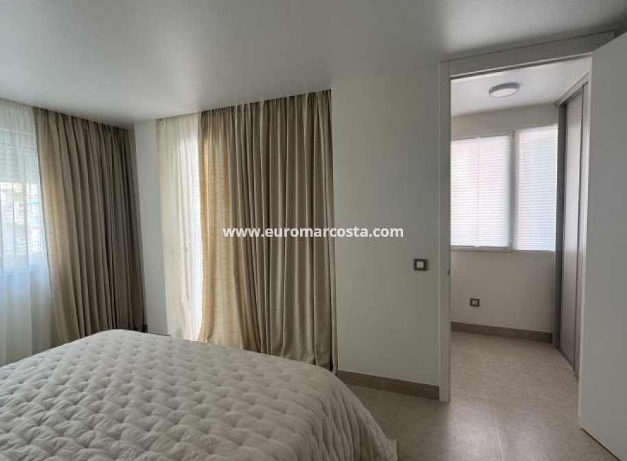 Sale - Apartment / flat - Torrevieja - TORREVIEJA