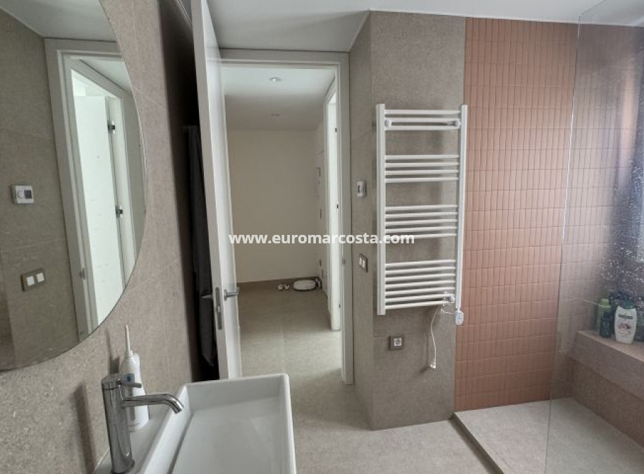 Sale - Apartment / flat - Torrevieja - TORREVIEJA