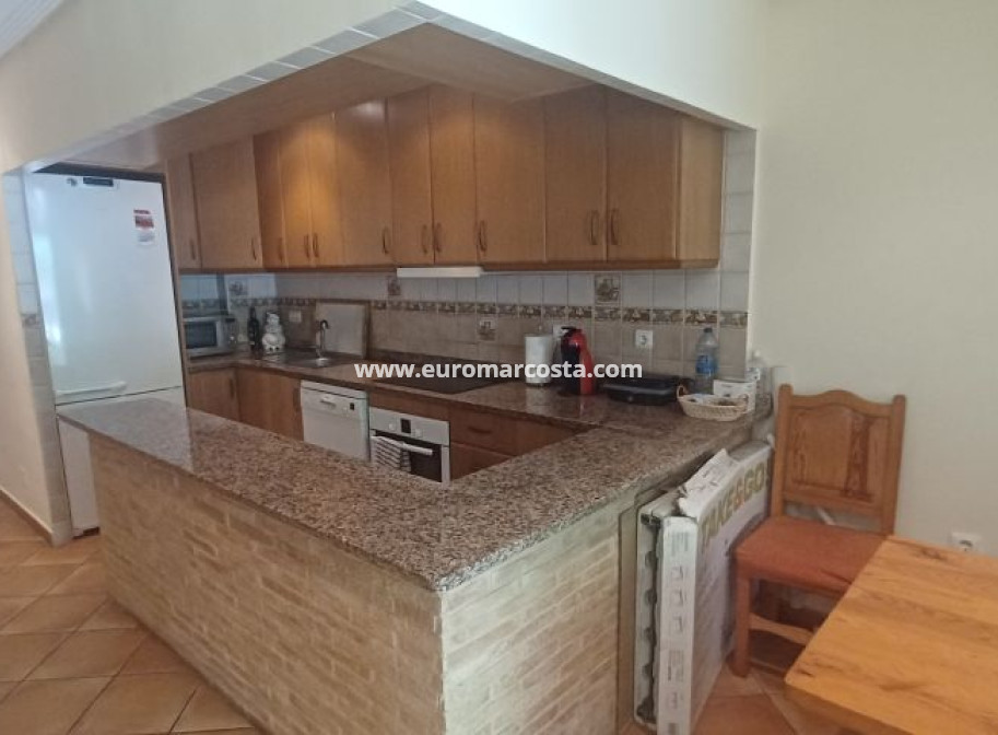 Objekte zum Wiederverkauf - Bungalow - Torrevieja - TORREVIEJA